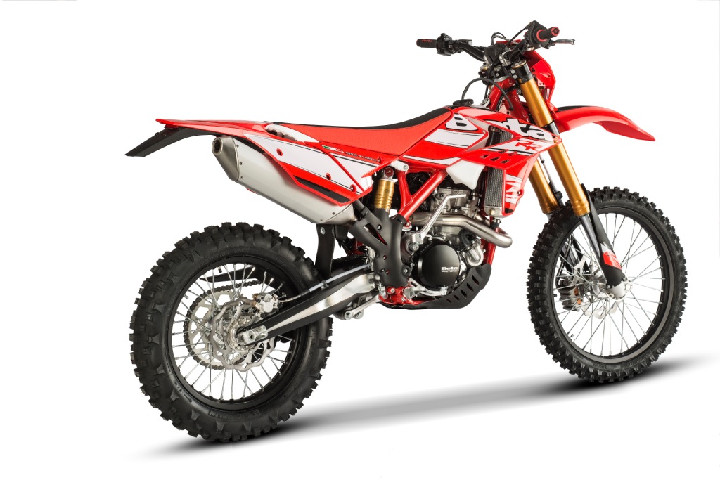RR-4-stroke-rear-LR.jpg